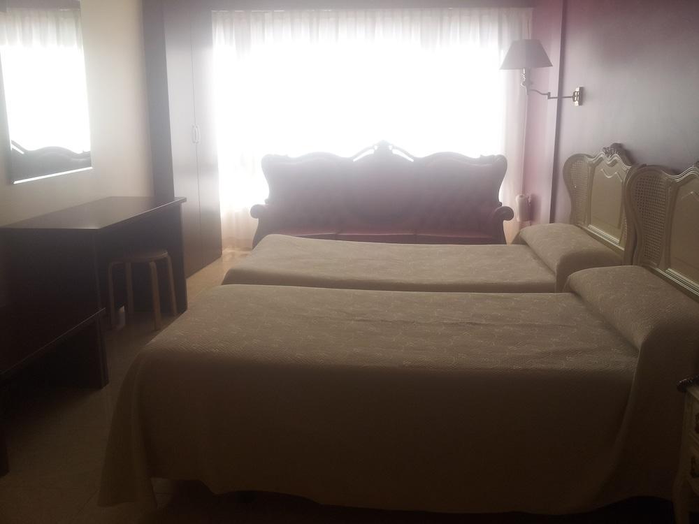 Hotel Artxanda Bilbao, Parking Gratuito En El Exterior Junto Al Hotel (Adults Only) Exterior foto